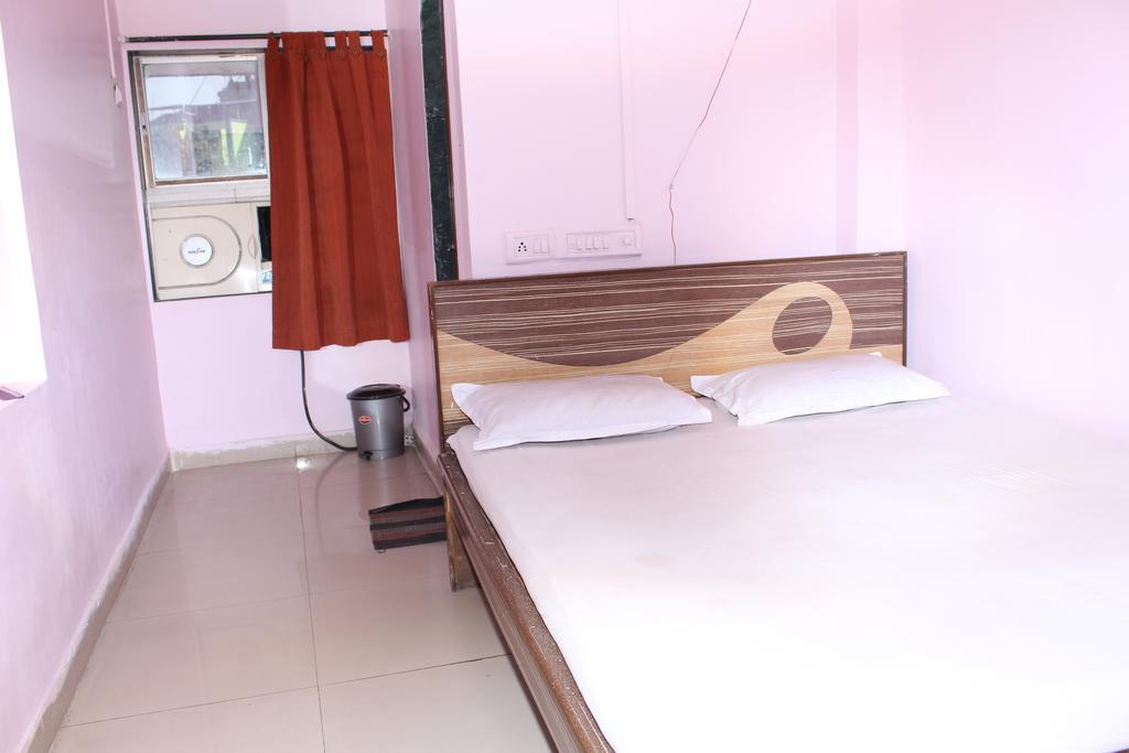 Hotel Shiva Panvel Zewnętrze zdjęcie